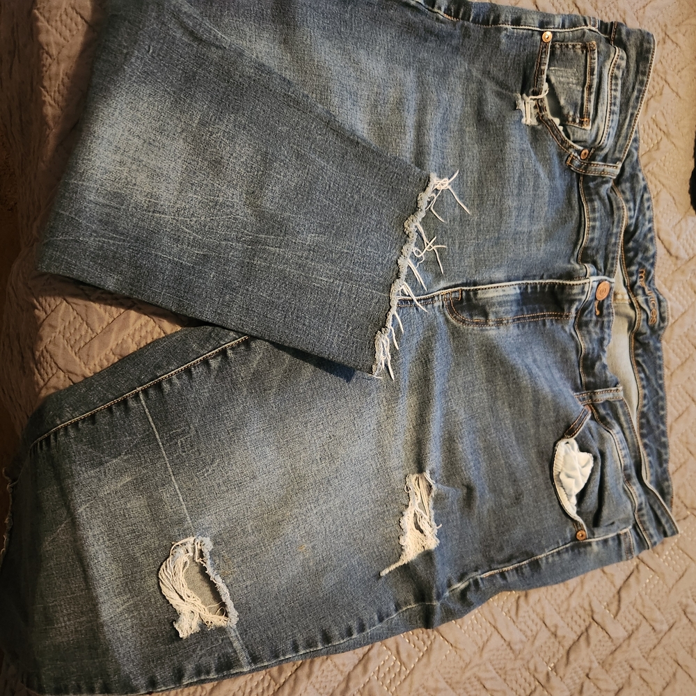 Maurices Blue Ankle & Cropped Jeans